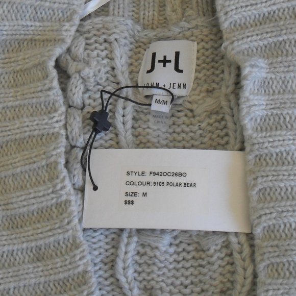John + Jenn  Gloria Chunky Varsity Cardigan - Picture 8 of 10